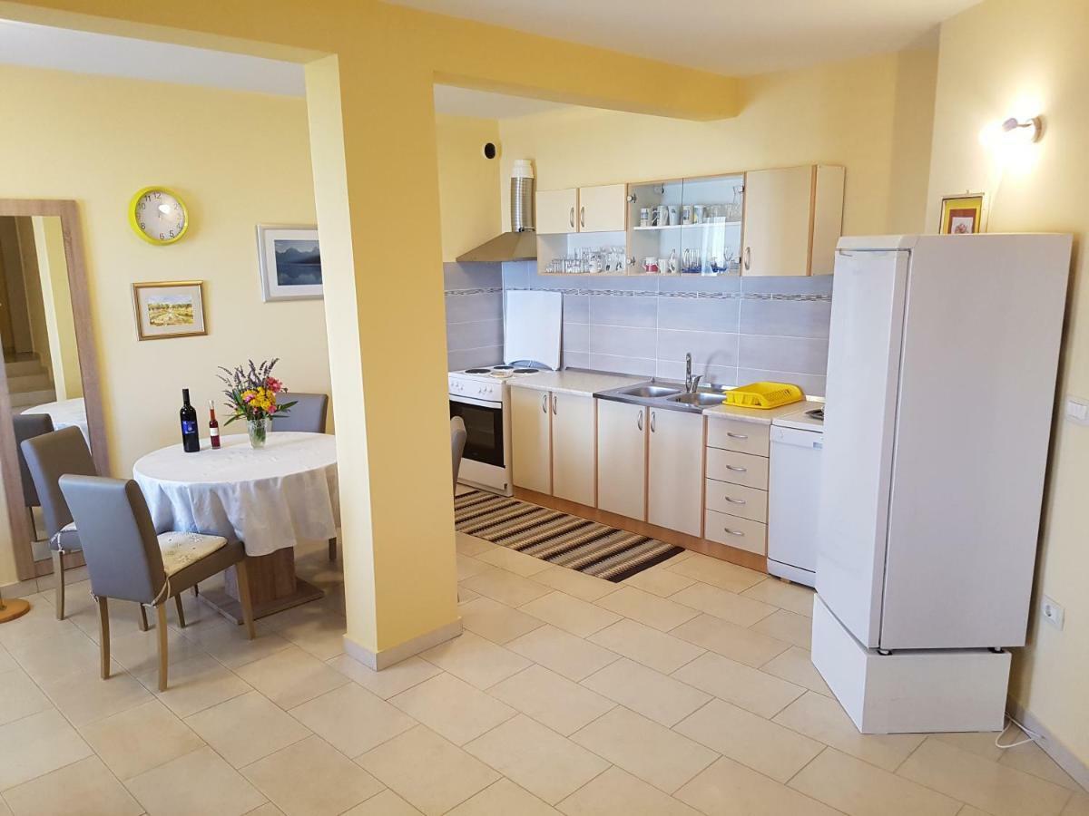 Apartment Barba Лижнян Экстерьер фото